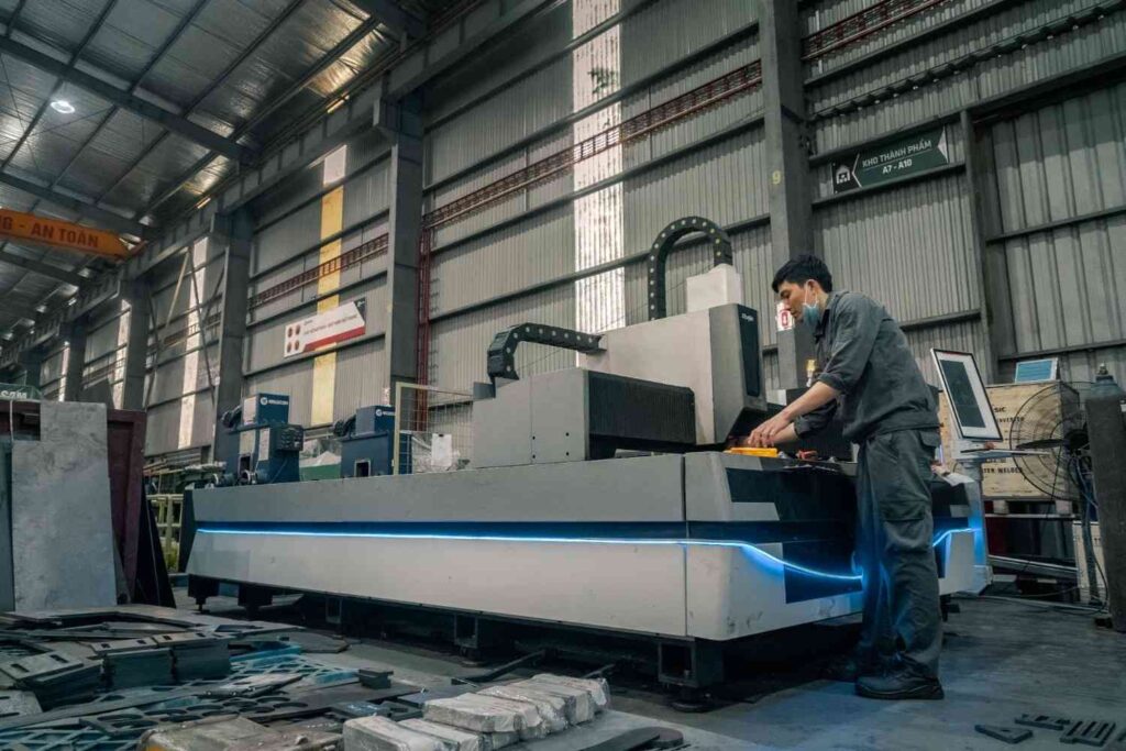 Manufacturing Communication FSM Software Breaking the Silence on the Plant Floor